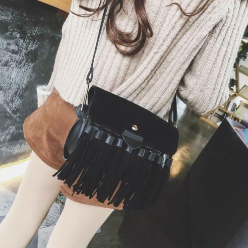 Matte PU Leather Tassel Single Shoulder Bag Ladies Handbag Messenger Bag (Black)