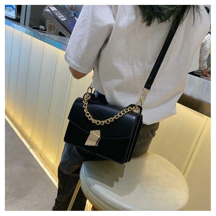 Magnetic Buckle Chain Handle PU Leather Single Shoulder Bag Ladies Handbag Messenger Bag (Black)