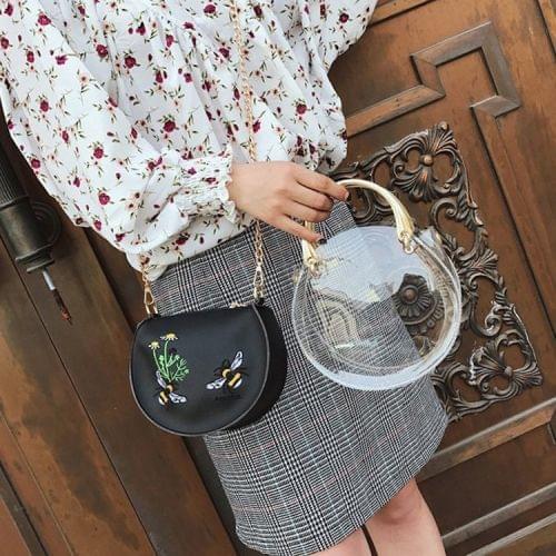 Embroidery Bee Pattern Clear Plastic + PU Shoulder Bag Ladies Handbag Messenger Bag (Black)