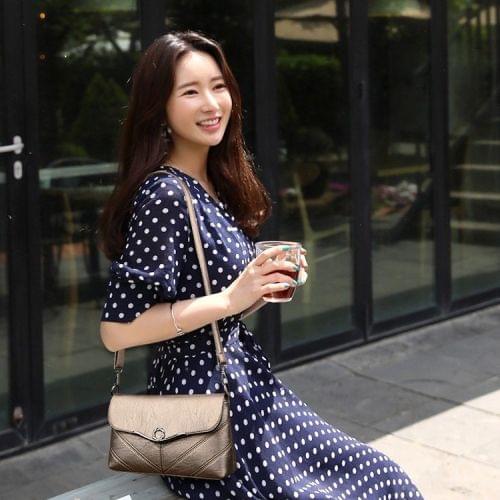 Inlaid Rhinestone Magnetic Buckle PU Leather Single Shoulder Bag Ladies Handbag Messenger Bag (Bronze)