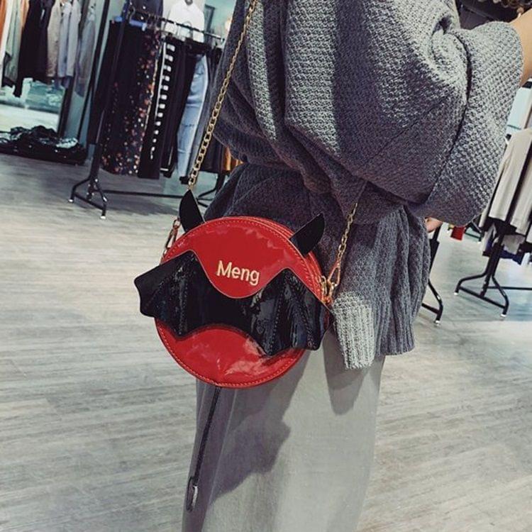 Fashion Demon Wing PU Shoulder Bag Messenger Bag Ladies Handbag Small Round Shoulder Bag (Red)