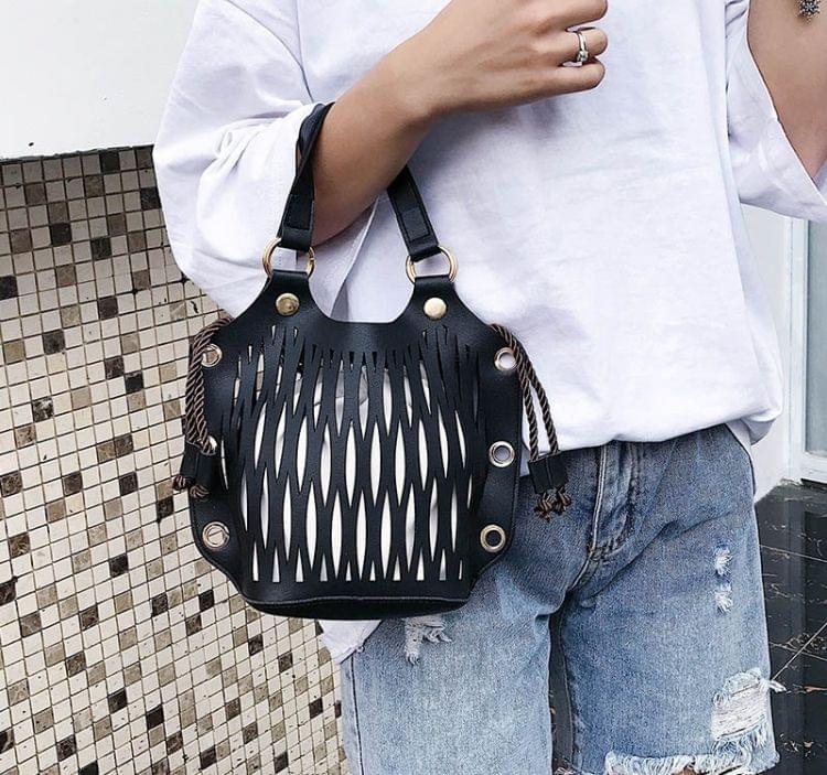 Fashion Hollow 2 in 1 PU Leather Chain Strap Shoulder Bag Ladies Handbag Messenger Bag (Black)