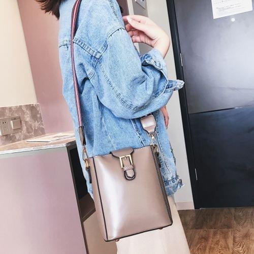 PU Leather Shoulder Travel Backpack Bag (Grey)