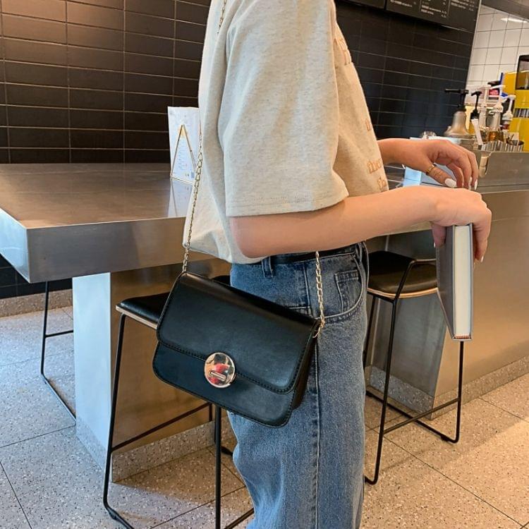 Fashion Solid Color Round Buckle Small Square Bag PU Thin Chain Single Shoulder Bag Ladies Messenger Bag Handbag (Black)