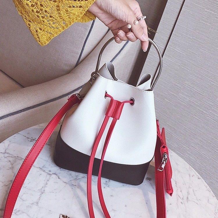 Handle Ring Drawstring PU Leather Single Shoulder Bag Bucket Bag Ladies Handbag Messenger Bag (White)