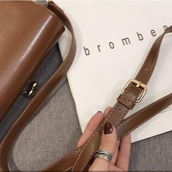 Leisure Fashion PU Leather Slant Shoulder Bag Handbag(Dark Brown)