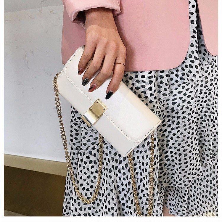 Lock Buckle PU Chain Single Shoulder Bag Ladies Handbag Messenger Bag (White)