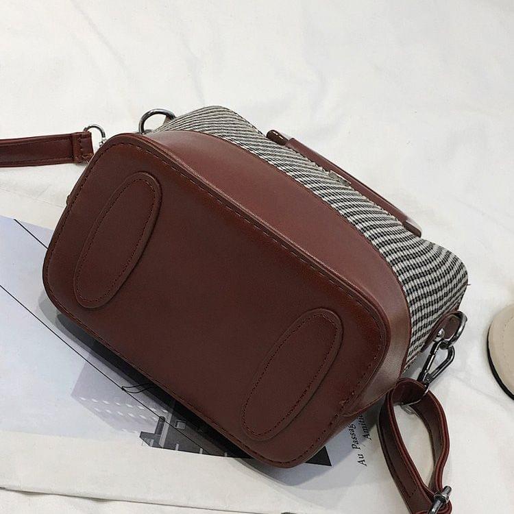 Casual Wool Shoulder Bag Ladies Handbag Messenger Bag (Black)