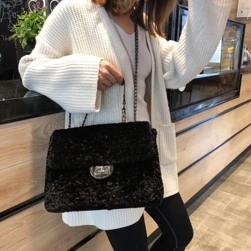 Leisure Fashion Clain Plush Slant Shoulder Bag(Black)