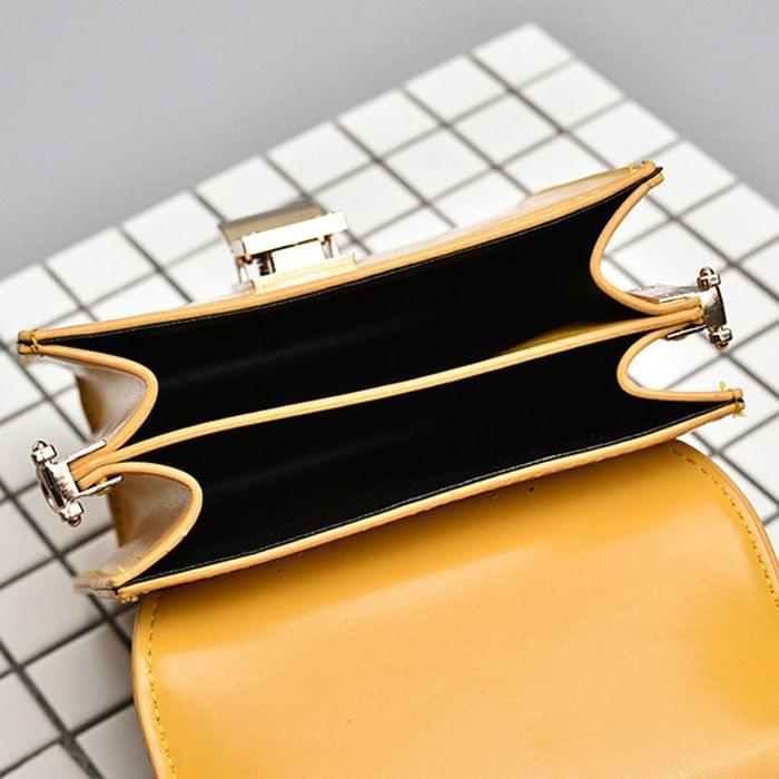 Leisure Fashion PU Leather Slant Shoulder Bag Handbag(Yellow)
