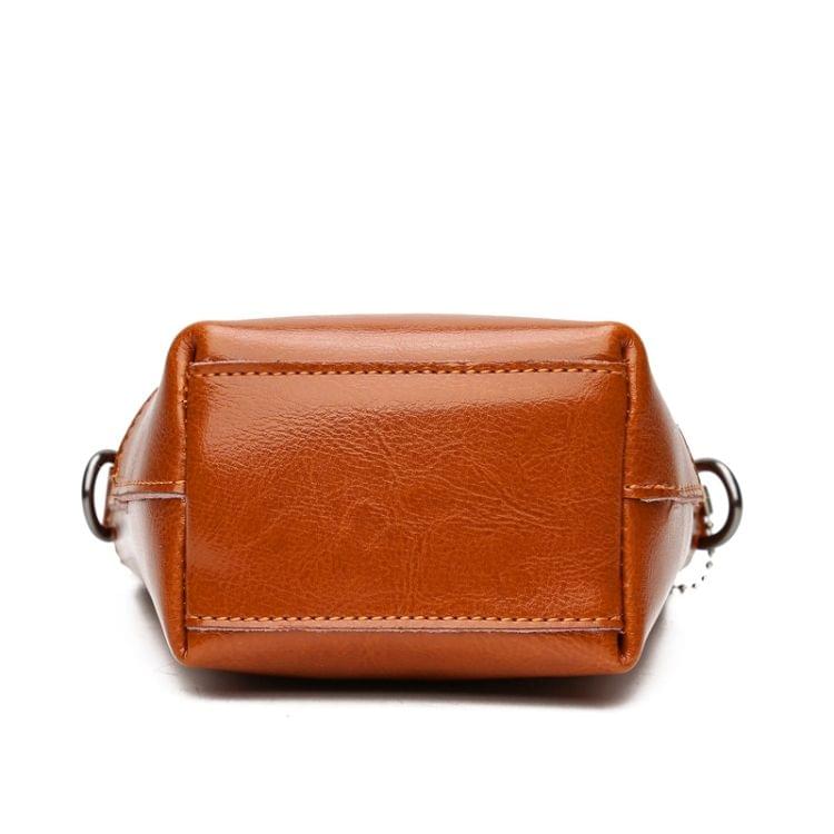 Leisure Fashion Oil Wax Cowhide Leather Shoulder Bag Messenger Bag (Black)