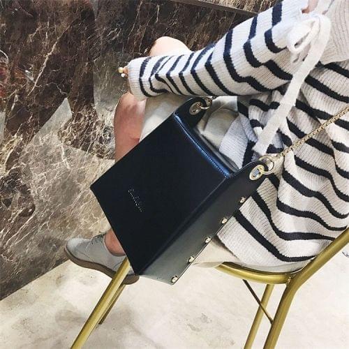 Leisure Fashion PU Leather Chain Slant Shoulder Bag (Black)