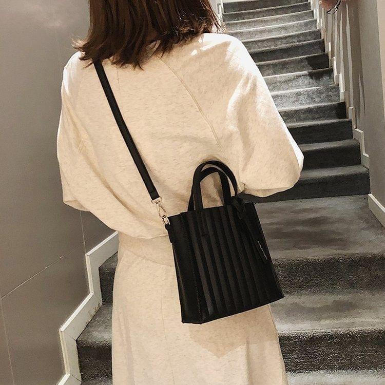 PU Leather Single Shoulder Bag Ladies Handbag Messenger Bag (Black)