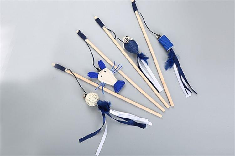 2 PCS CT264 Pet Cat Toy Feather Dog Toy Cat Tease Wooden Stick Toy(Round Ball)