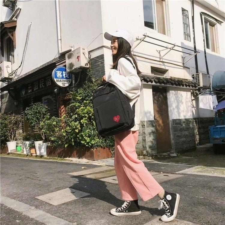 Pure Color Heart Nylon Double Shoulders School Bag Travel Backpack Bag (Black)