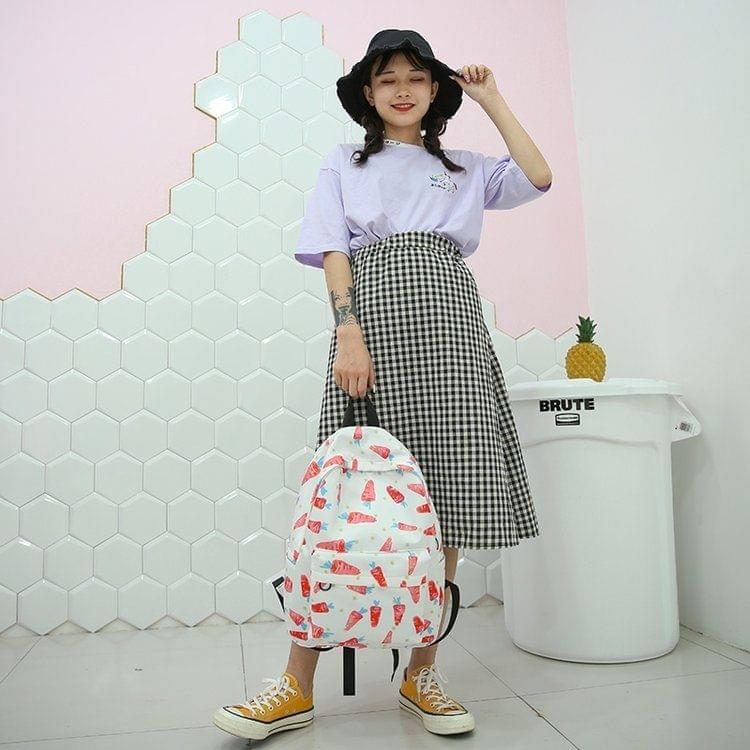 Carrot Pattern Double Shoulders School Bag Travel Backpack Bag (White)