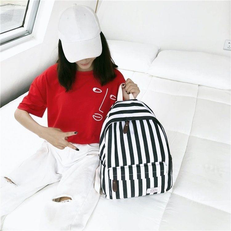 Vertical Stripes Pattern Double Shoulders School Bag Travel Backpack Bag (Black)