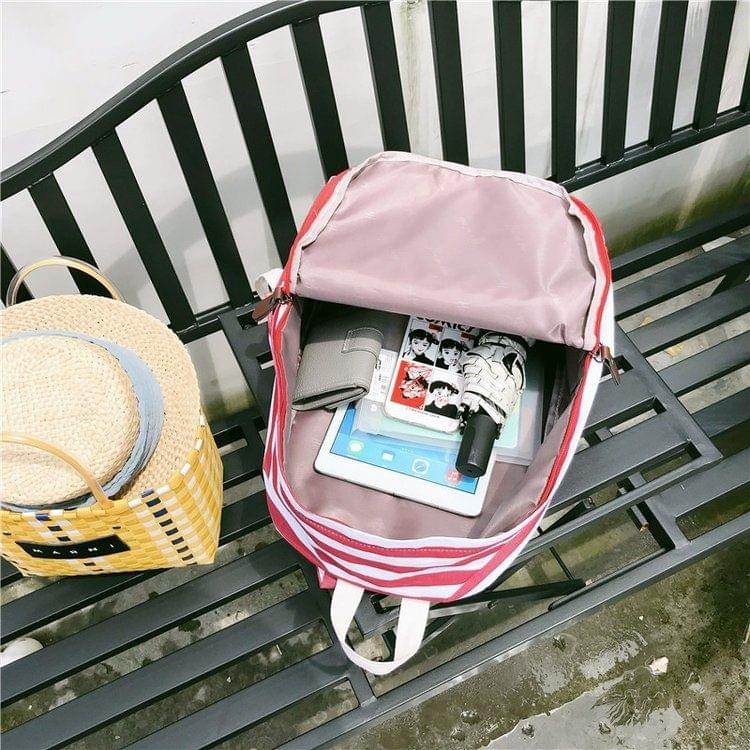 Vertical Stripes Pattern Double Shoulders School Bag Travel Backpack Bag (Black)