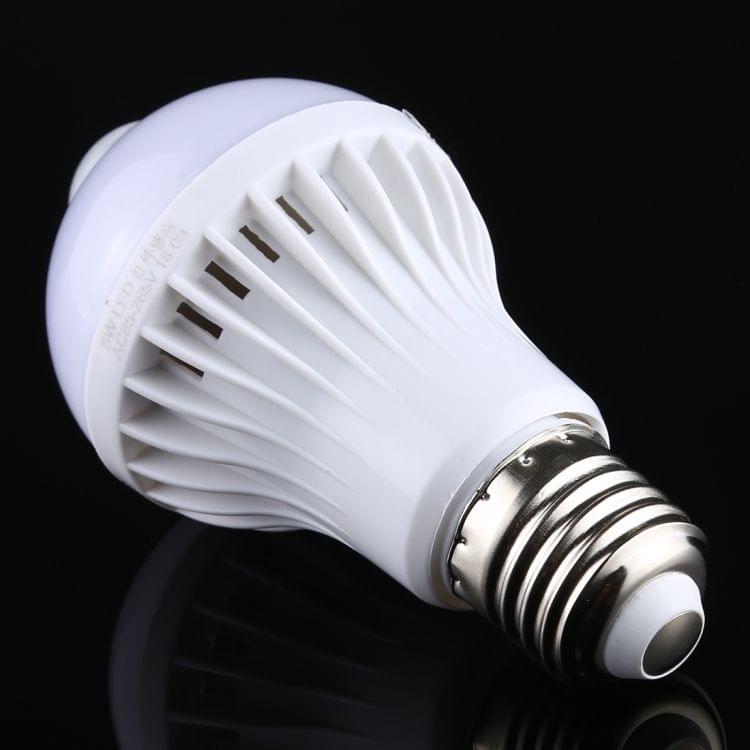 E27 5W 12 LEDs SMD 5730 300LM Infrared Motion Sensor LED Light Bulb, Sensor Distance: 4-6m, AC 220V(White Light)