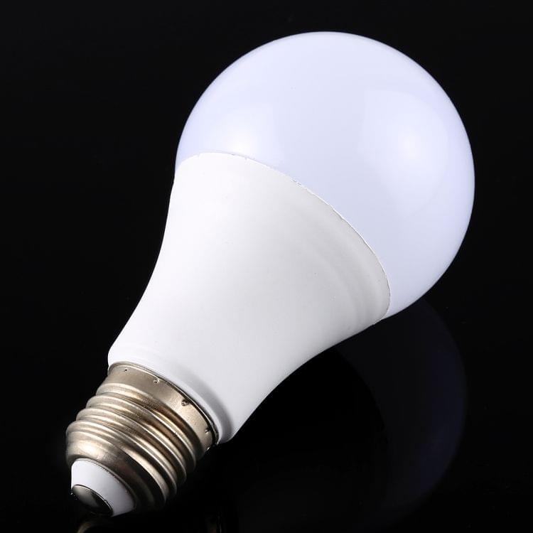 E27 9W 425-800LM Intelligent LED Bulb Energy Saving Light with Three Color Temperature, AC 85-265V