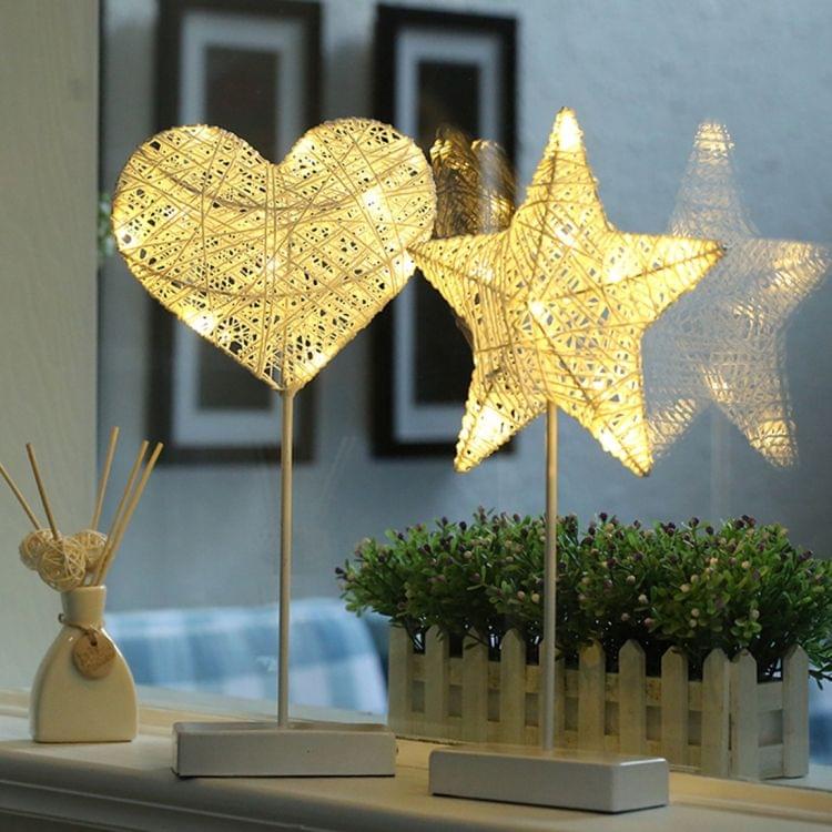 Heart Shape Rattan Romantic LED Holiday Light with Holder