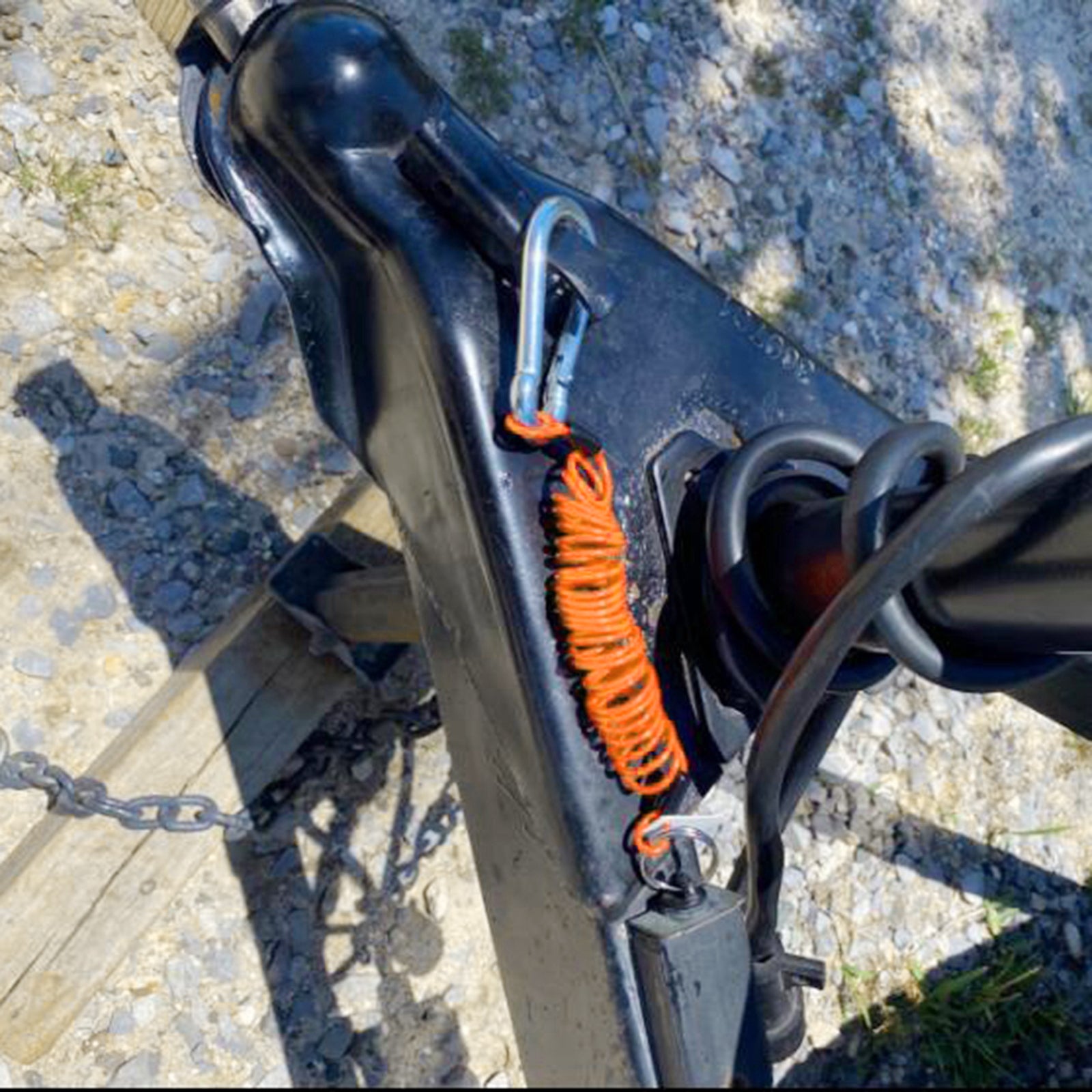 Breakaway Cable 4.9 Foot Safety Rope Retractable Cable  orange