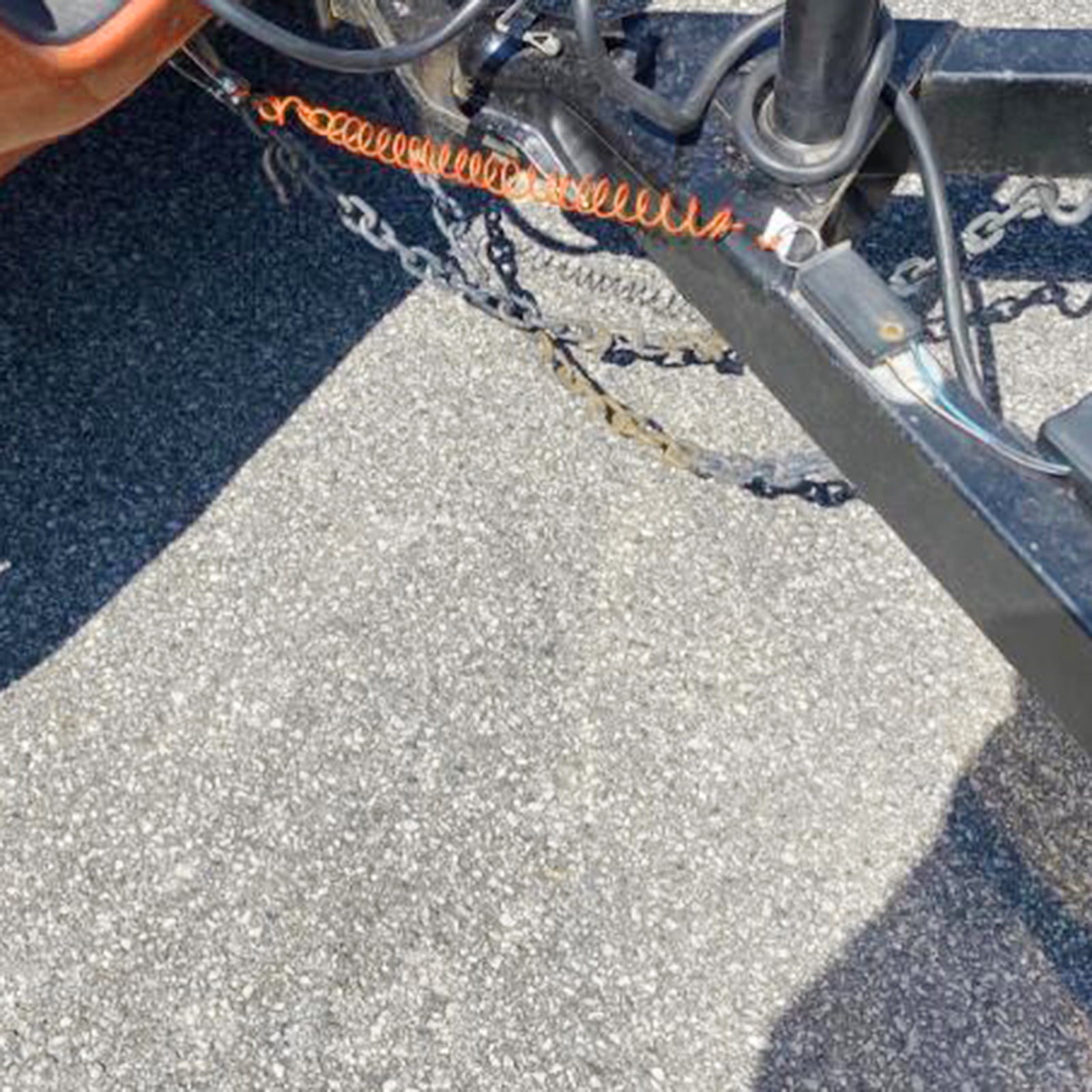Breakaway Cable 4.9 Foot Safety Rope Retractable Cable  orange