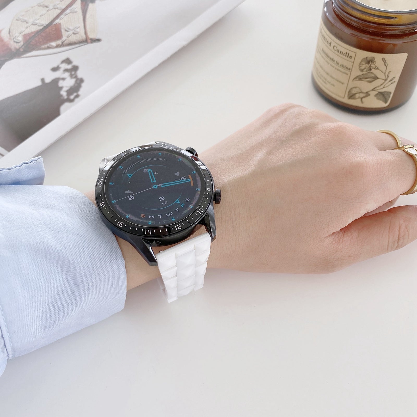 For Huawei Watch GT3 46mm/Xiaomi Haylou RS3 22mm Universal Rhombus Grid Design Ceramic Watch Strap Wrist Band - White