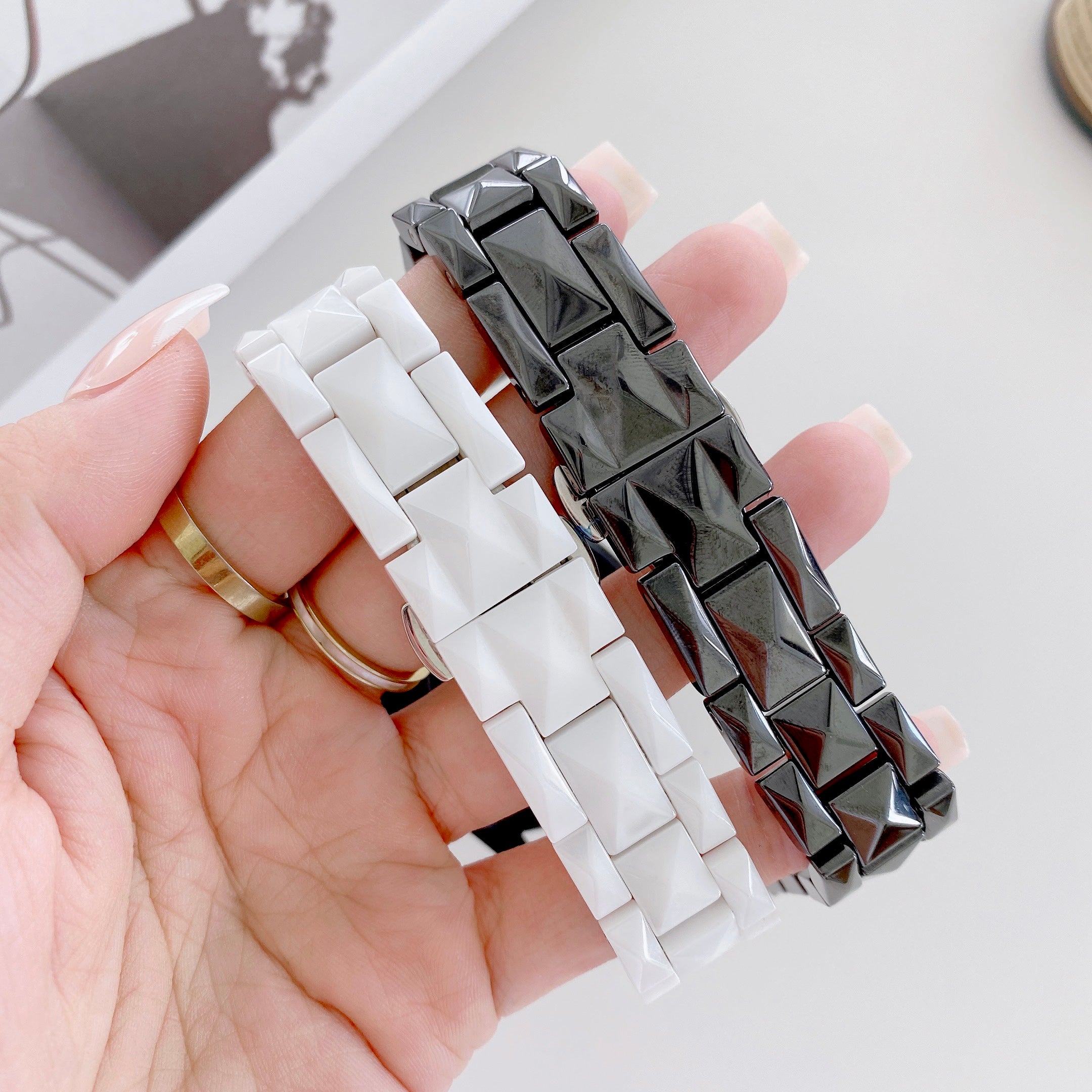 For Huawei Watch GT 3 42mm/Samsung Galaxy Watch4/Watch4 Classic 46mm/42mm Rhombus Grid Design Ceramic Watch Strap Wrist Band 20mm - Black