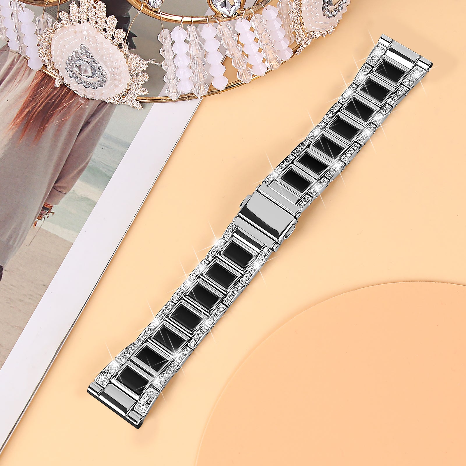 For Samsung Galaxy Watch4 Active 40mm/44mm/Watch4 Classic 42mm/46mm Stylish Rhinestone Decor Stainless Steel Resin Watch Band Wrist Strap - Silver/Black