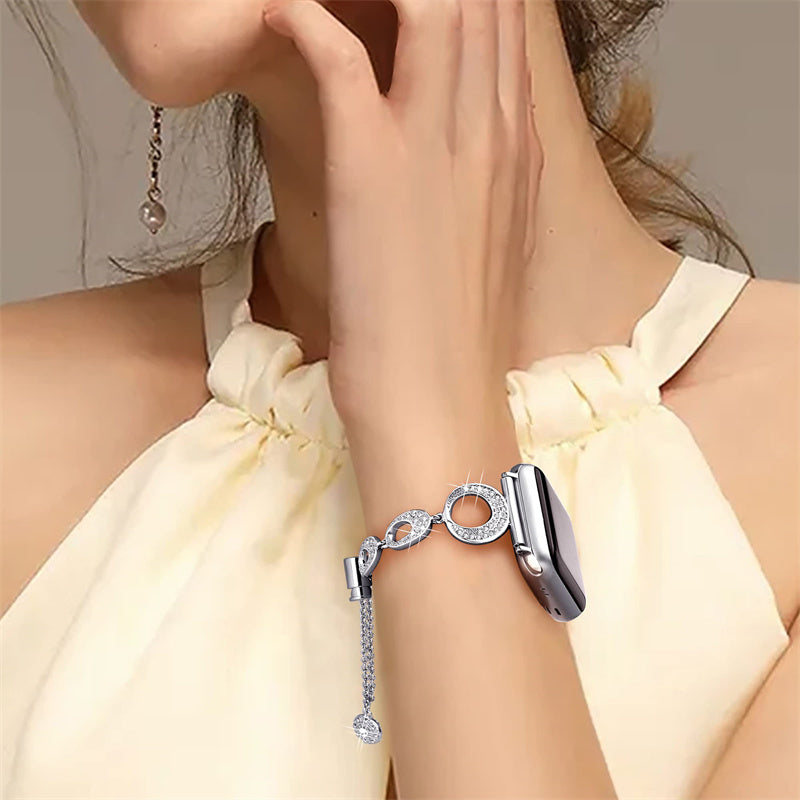 For Apple Watch Ultra 49mm / Series 8 / 7 45mm / Series 6 / 5 / 4 / SE / SE(2022) 44mm / Series 3 / 2 / 1 42mm Metal Bracelet Watch Band Rhinestone Decor Replacement Strap - Silver - UNIQBUY