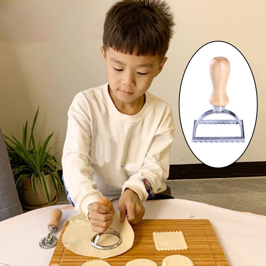Classical Ravioli Stamp Cutter Mould Wooden Handle for Pasta Dough Cutter square