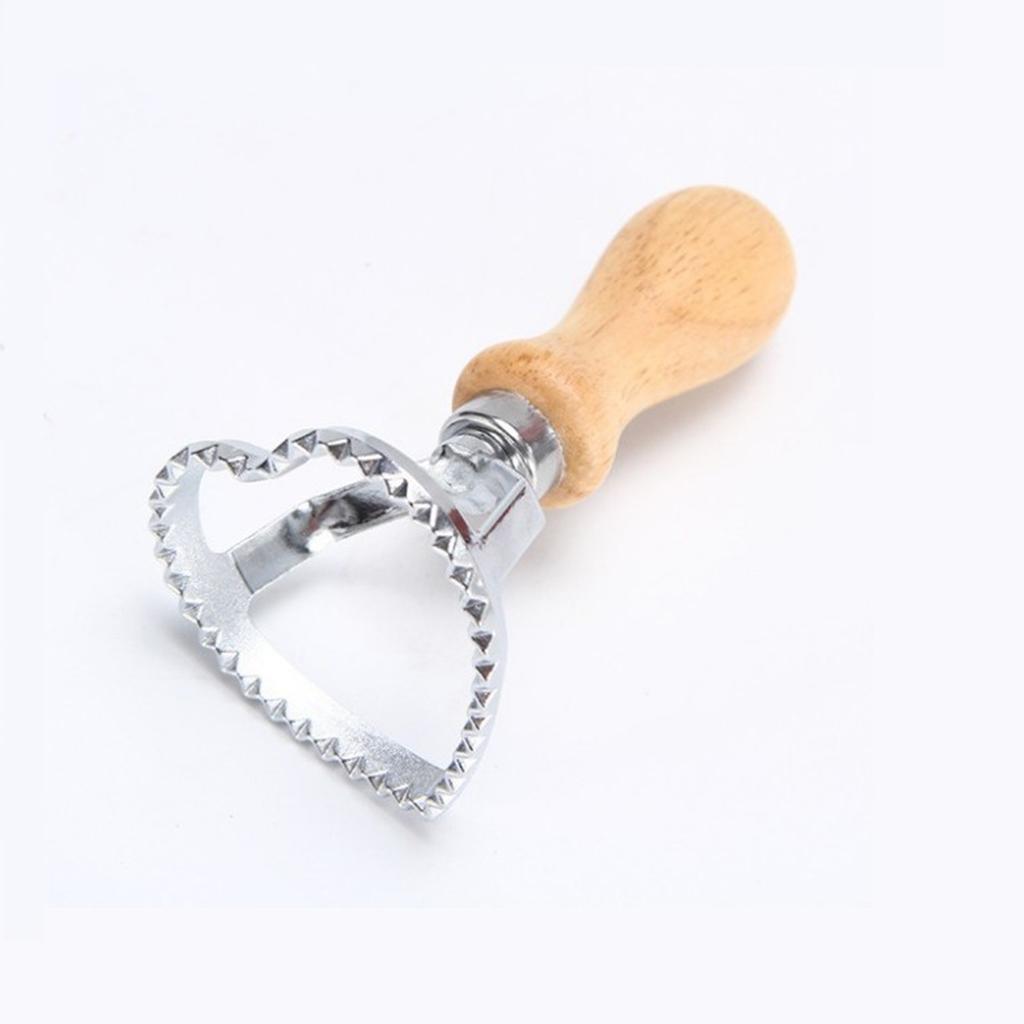 Classical Ravioli Stamp Cutter Mould Wooden Handle for Pasta Dough Cutter heart