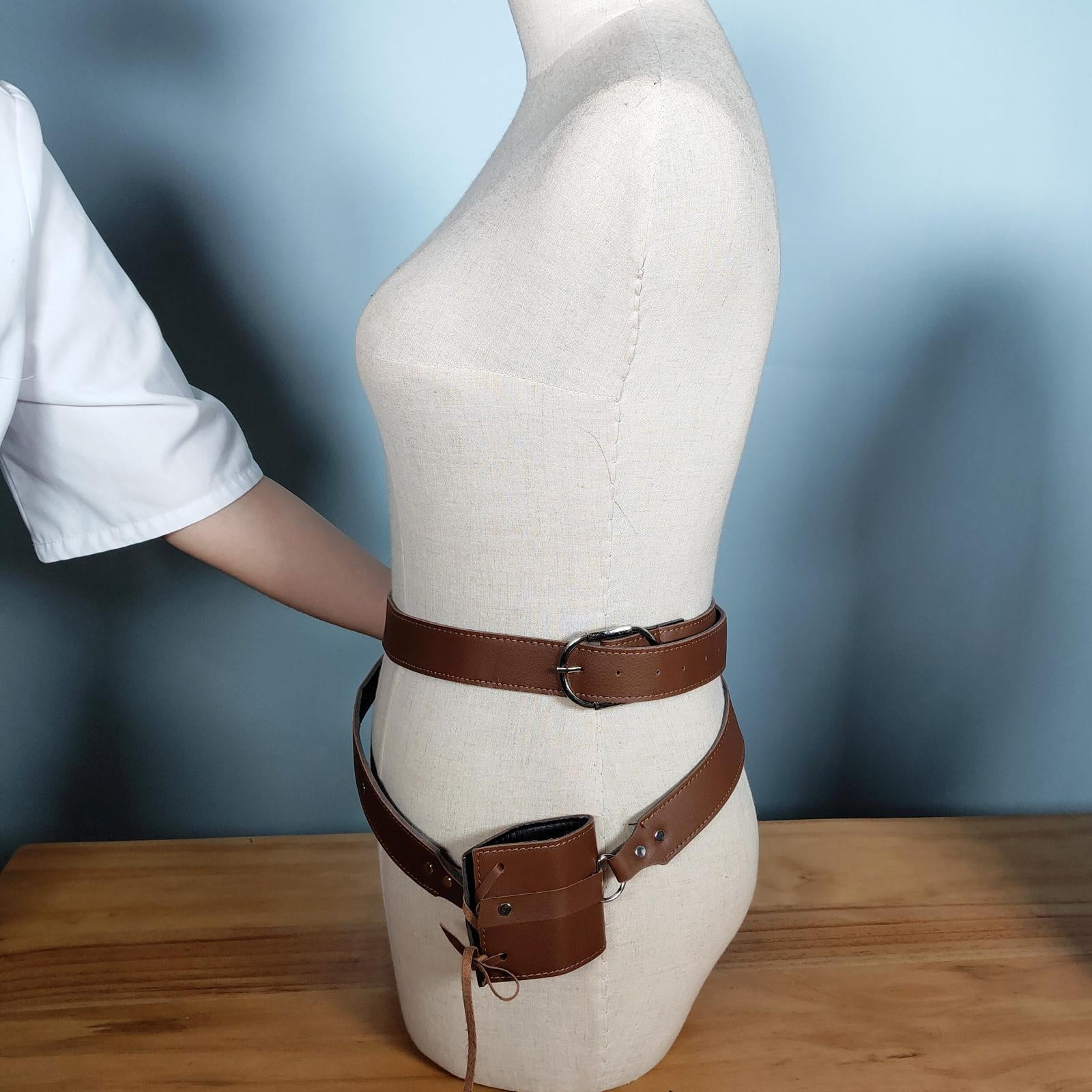 Medieval Costume Lace Up Sword Holster Knight Belt Rapier Scabbard Holder Brown