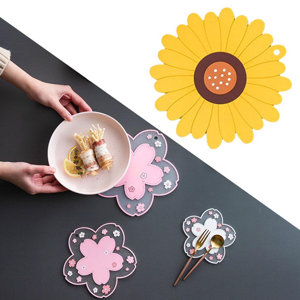 Durable Multi-Use Plastic Trivet Mat Cup Mat for Home Restaurant Office Yellow 15.5cm