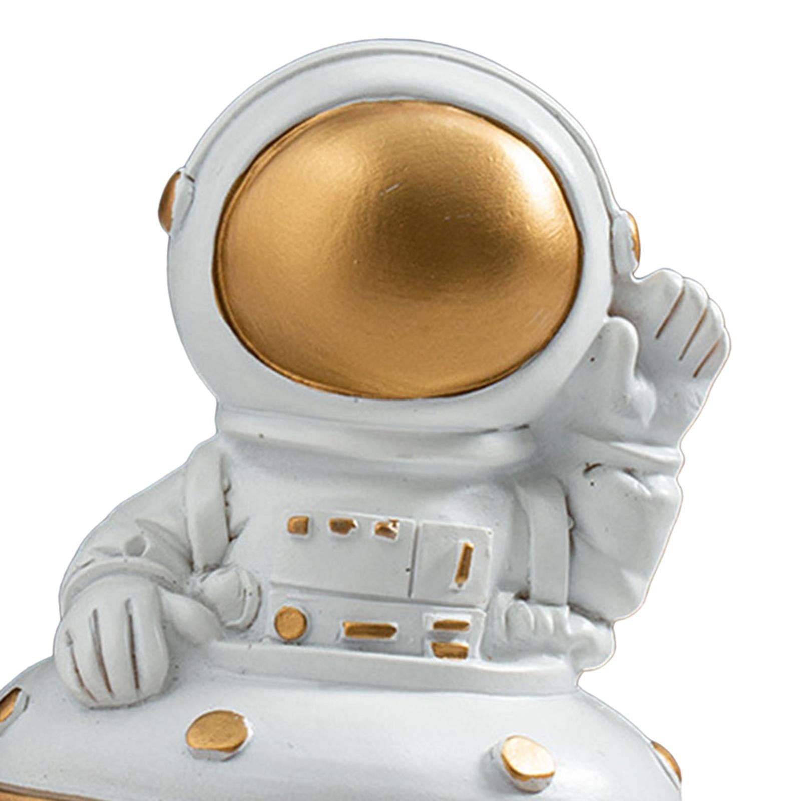 Spaceman Figurine Educational Themed Art for Themed Party Decor Housewarming Sitting Airship