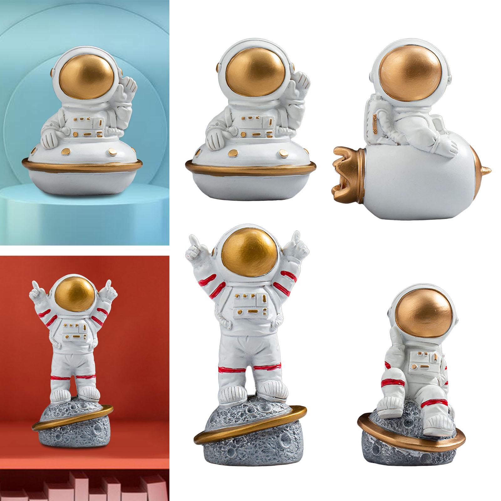 Spaceman Figurine Educational Themed Art for Themed Party Decor Housewarming Sitting Airship