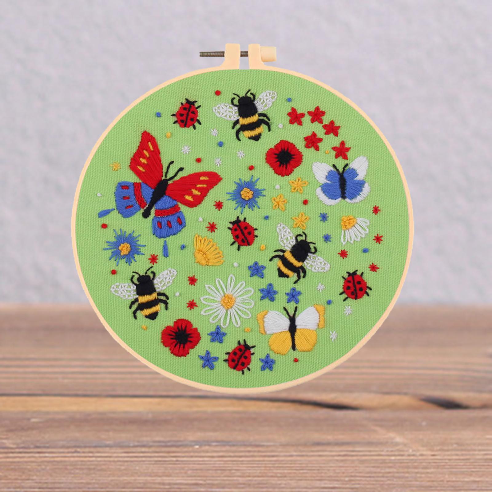Cross Stitch Kit Floral Patterned Fabric Needles Bamboo Hoop Sewing Green