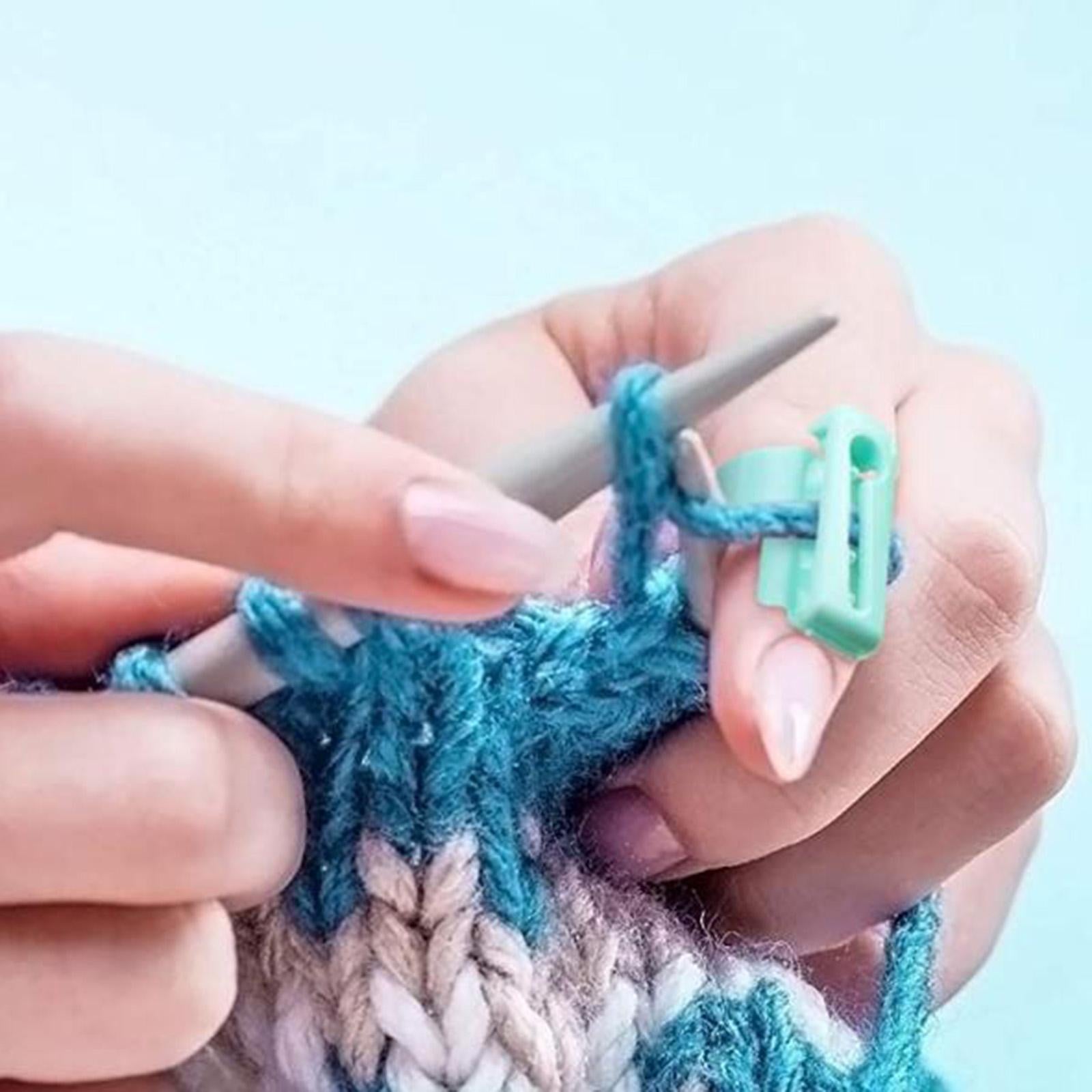 5x Finger Thimble Yarn Guide Needle Ring Type Knitting Tool Green Blue