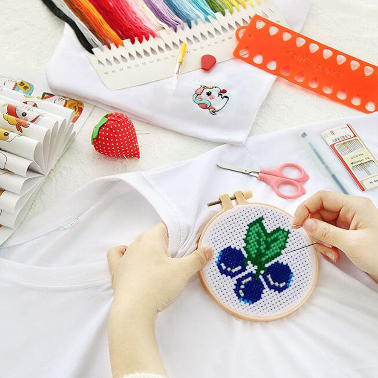 Kids Traditional Cross Stitch Kit Childrens Sewing Set Easy Pattern 6pcs