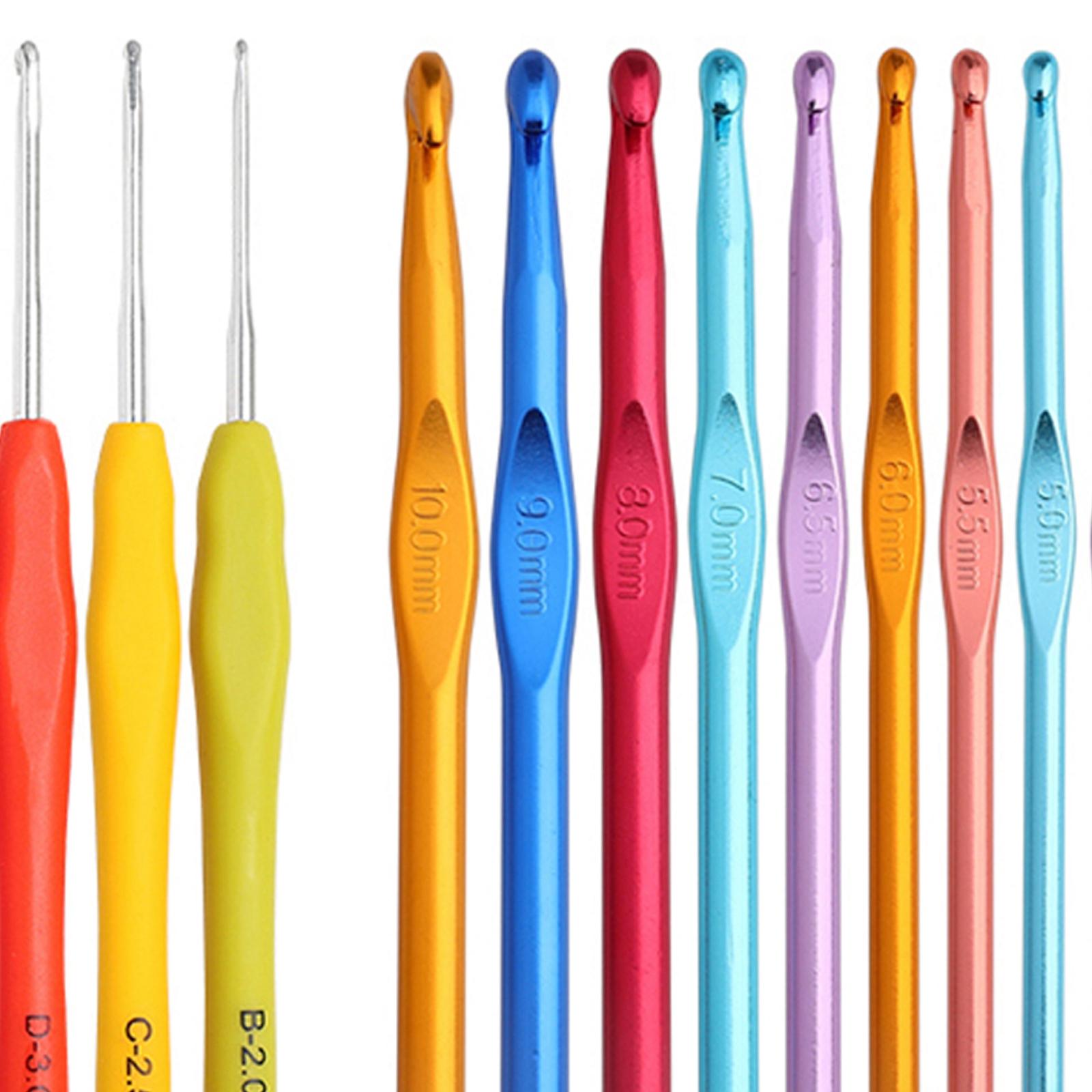 1 Set Yarn Knitting Needle Sewing Tool Ergonomic Grip Crochet Hook Kit Vintage