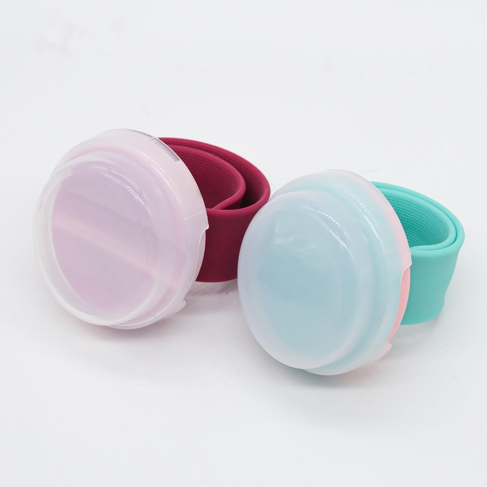 Magnetic Wrist Pin Holder and 40Pcs Sewing Pins Wrist Strap Cushion Green