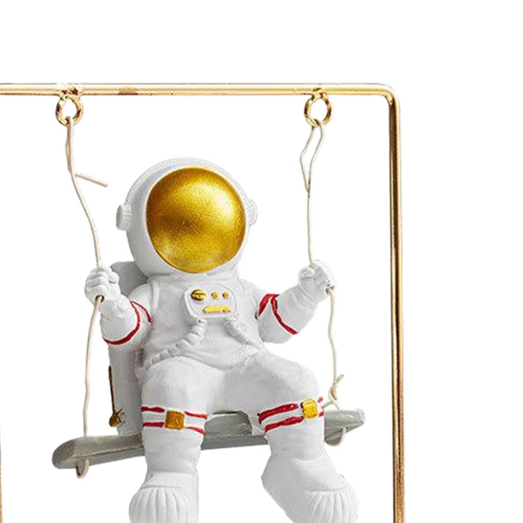 Spaceman Ornament Home Decoration Present Astronaut Figure Statue Style 1