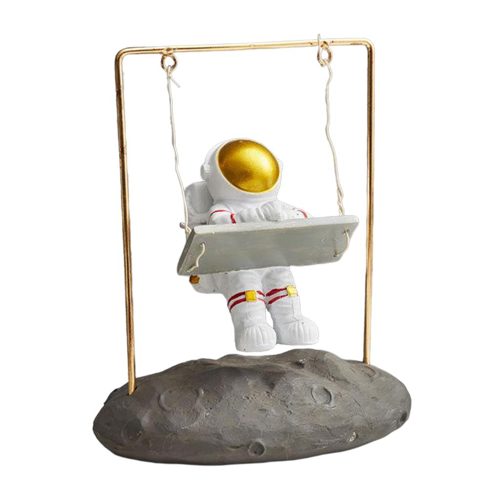 Spaceman Ornament Home Decoration Present Astronaut Figure Statue Style 3
