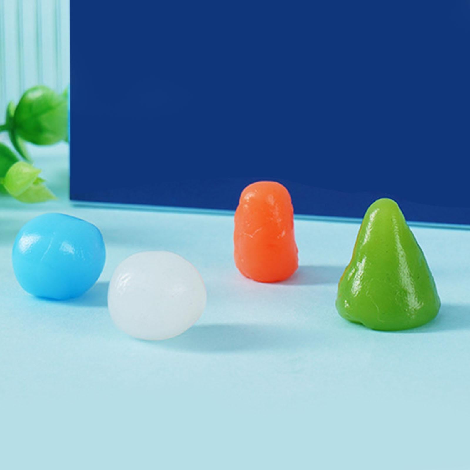 Set of 12 Silicone Noise Cancelling Earplugs 27dB Snr Moldable Soft White