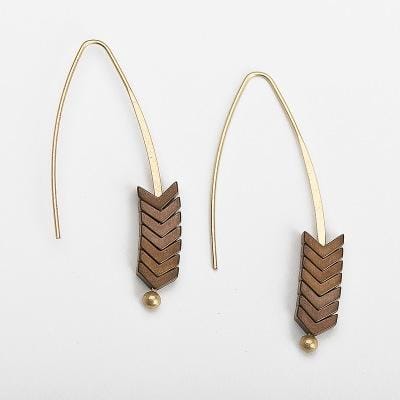 Vintage Natural Rock Stud Earrings Spear Arrow Long Hook Earrings Women Fashion Punk Style Jewelry (Brown)
