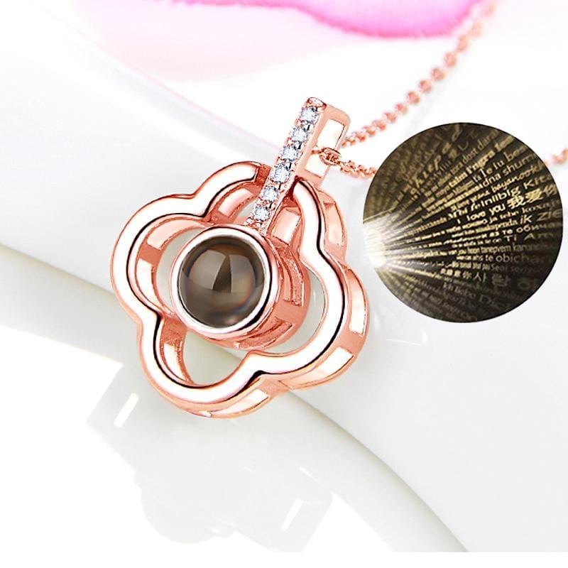 100 Language I Love You Projective Girl Four-leaf Clover Pendant Necklace Jewelry (Gold)