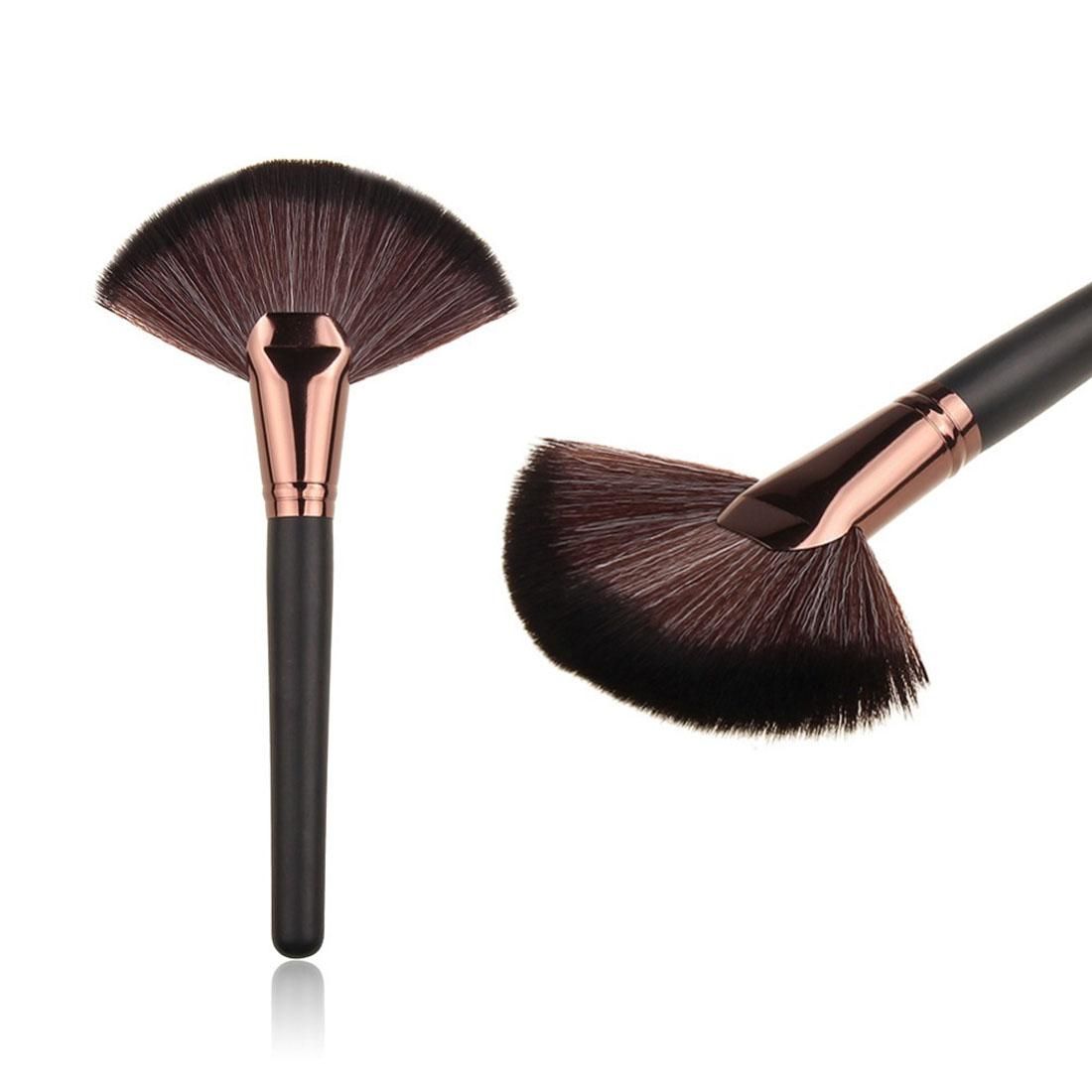 Wooden Handle Powder Foundation Cosmetic Makeup Fan-shaped Brush Tool