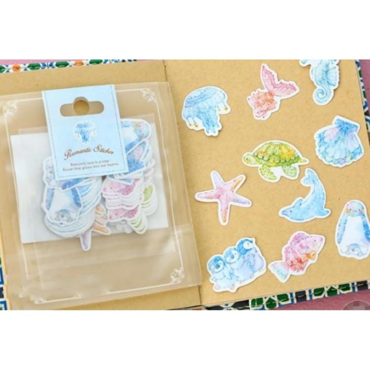 2 Bags Romantic Small Stickers Hand Painted Watercolor Paper Hand Account Decorative Sticker Pack (Marine Life)