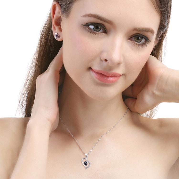 Girl Heart Pendant Necklace Jewelry (Silver)